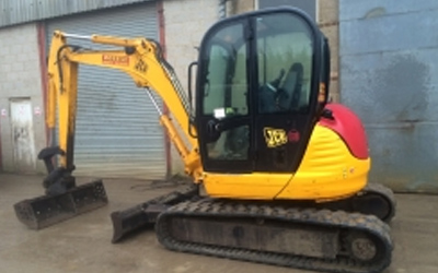 Why Use Mini Digger Hire?