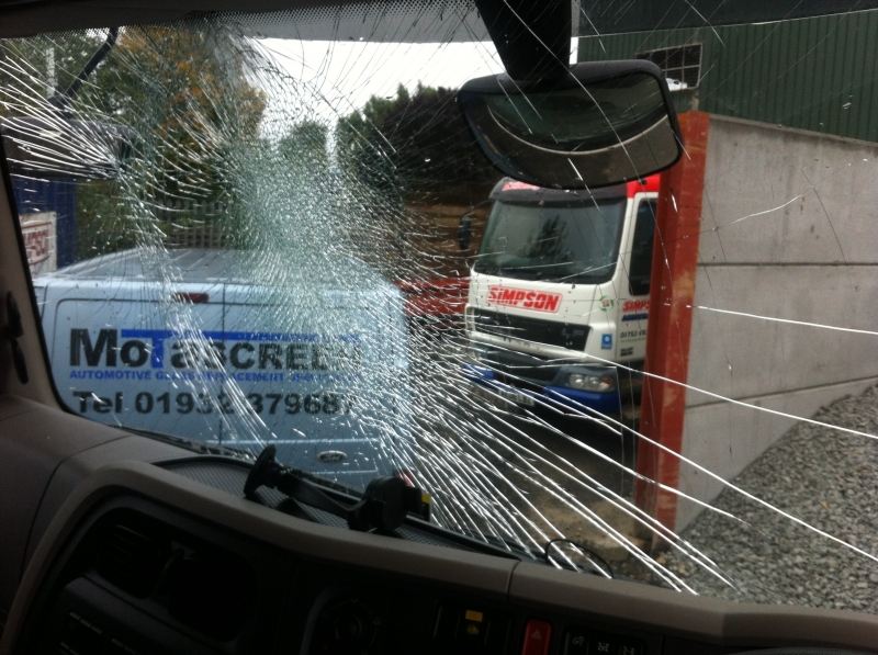Smashed Windscreen, Repairing in Sunbury-On-Thames