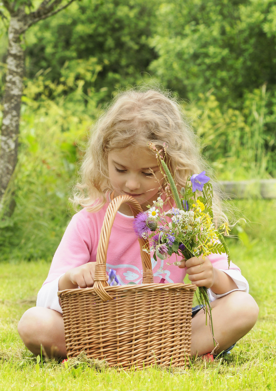 spring nature activity for Early YEars