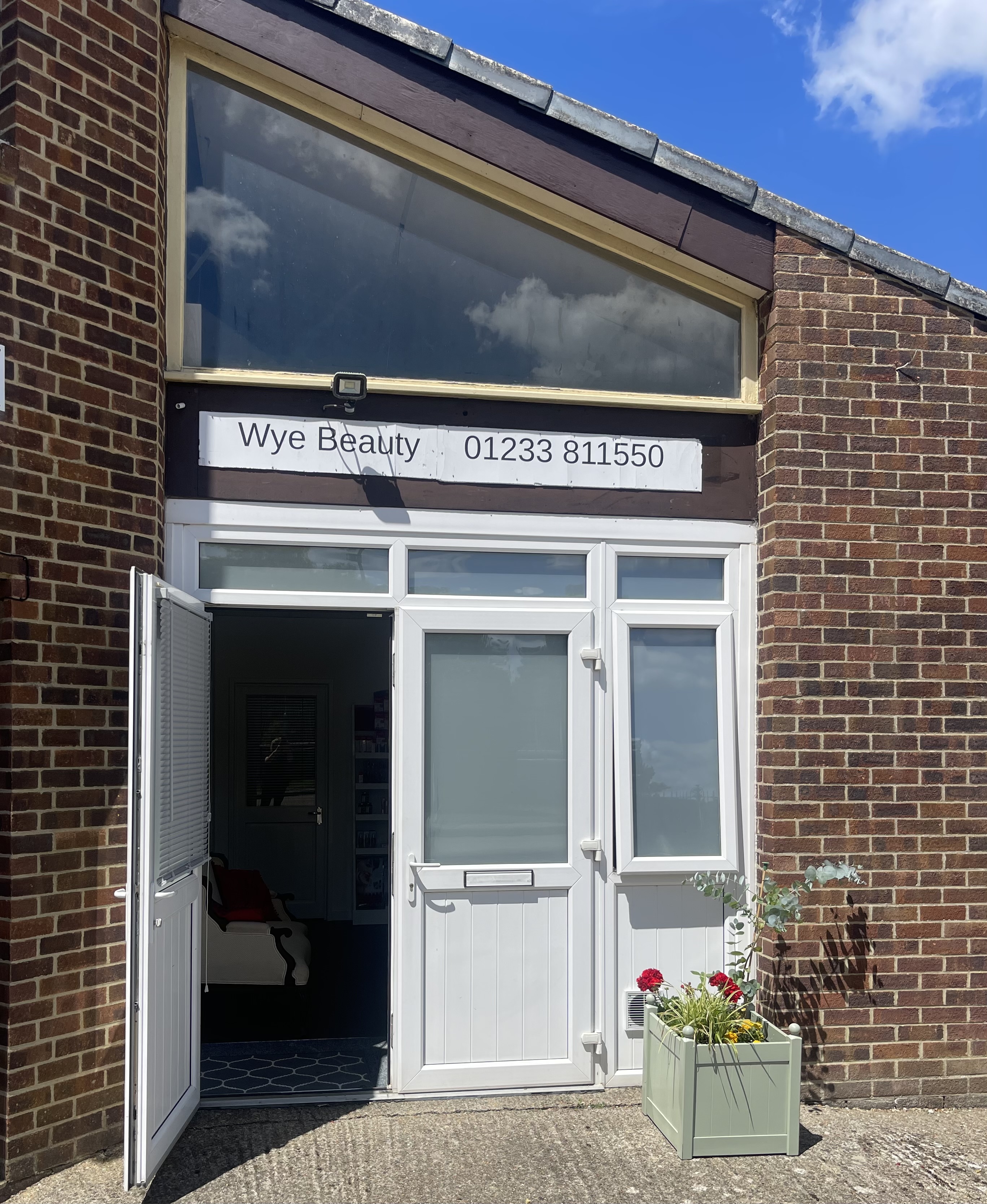 Wye Beauty Shop Front