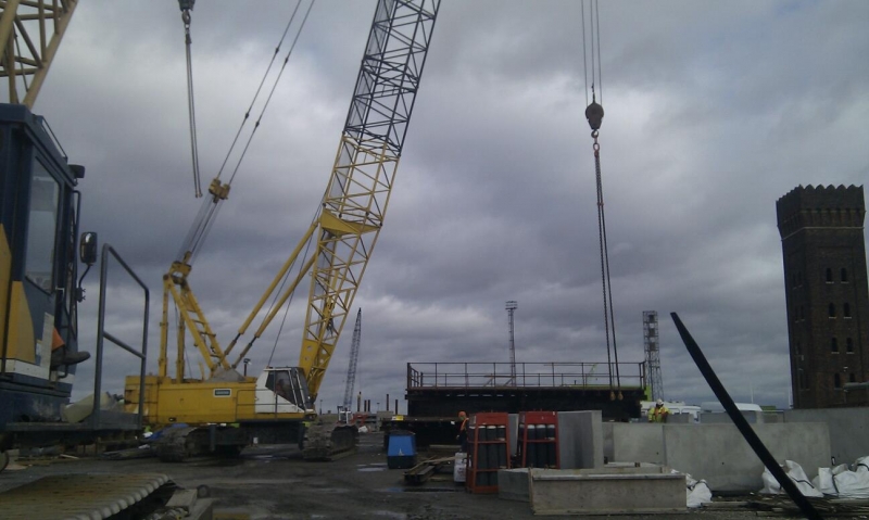 crane hire warrington