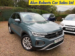 2025 (25 Reg) Volkswagen T-Roc 1.5 TSI Match (150) DSG 5dr