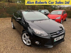 2014 (64 Reg) Ford Focus 1.0 E/B Titanium Navigator (125) 5d