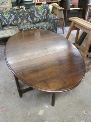 Antique Oval Drop Leaf Table
