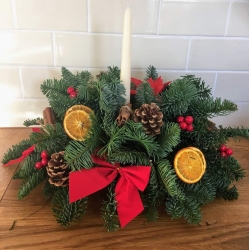 Christmas Posy with a Candle