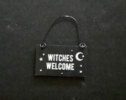 Witches Welcome Hanging Sign