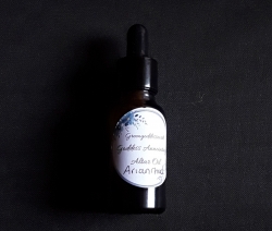 WICCA LOVE SPELL OIL – Wiccans and Goddesses