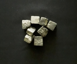 Pyrite Tumblestone Cube