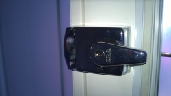 This is a rim nightlatch lock commonly called a yale lock, mostly found on wooden type doors.