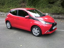 2014 FL64ENR AYGO 1.0 X-PRESSION 5 DOOR