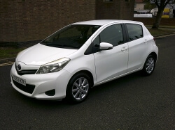 2013 YE63HZR YARIS 1.33 TR AUTOMATIC 5 DOOR