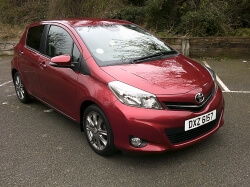 2013 DXZ 6157 (PRIVATE REG) YARIS 1.33 SR 5 DOOR AUTOMATIC