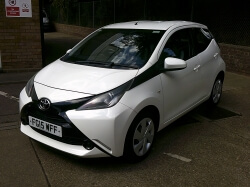 2015 FG15WFF AYGO 1.0 X-PLAY 5 DOOR