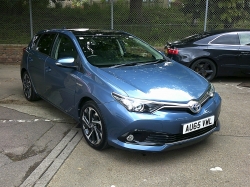 2015 AU65VWL AURIS HYBRID 1.8 DESIGN AUTOMATIC 5 DOOR