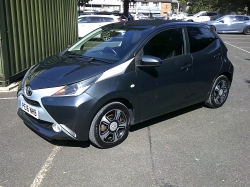 2016 PE16NHB AYGO 1.0 5 DOOR X-CLUSIV 2 FUNROOF