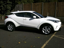 2017 YP67SNN C-HR 1.2 ICON 5 DOOR