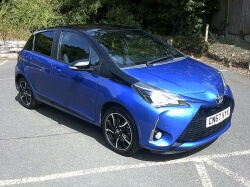 2017 CN67VYX YARIS BI-TONE 1.5 5 DOOR