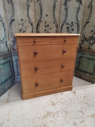 Big Victorian pine strong grained chest of drawers. SOLD