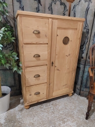 Dutch ladrer / linen cupboard with the drawers up the side