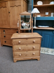 Victorian Chest of Drawers with Mirror SOLD