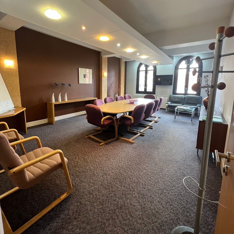 Boardroom and Meeting Room Hire Manchester