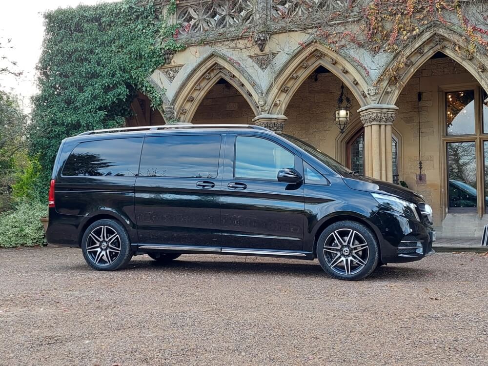 JONNY-ROCKS Luxury Chauffeurs - CARDIFF