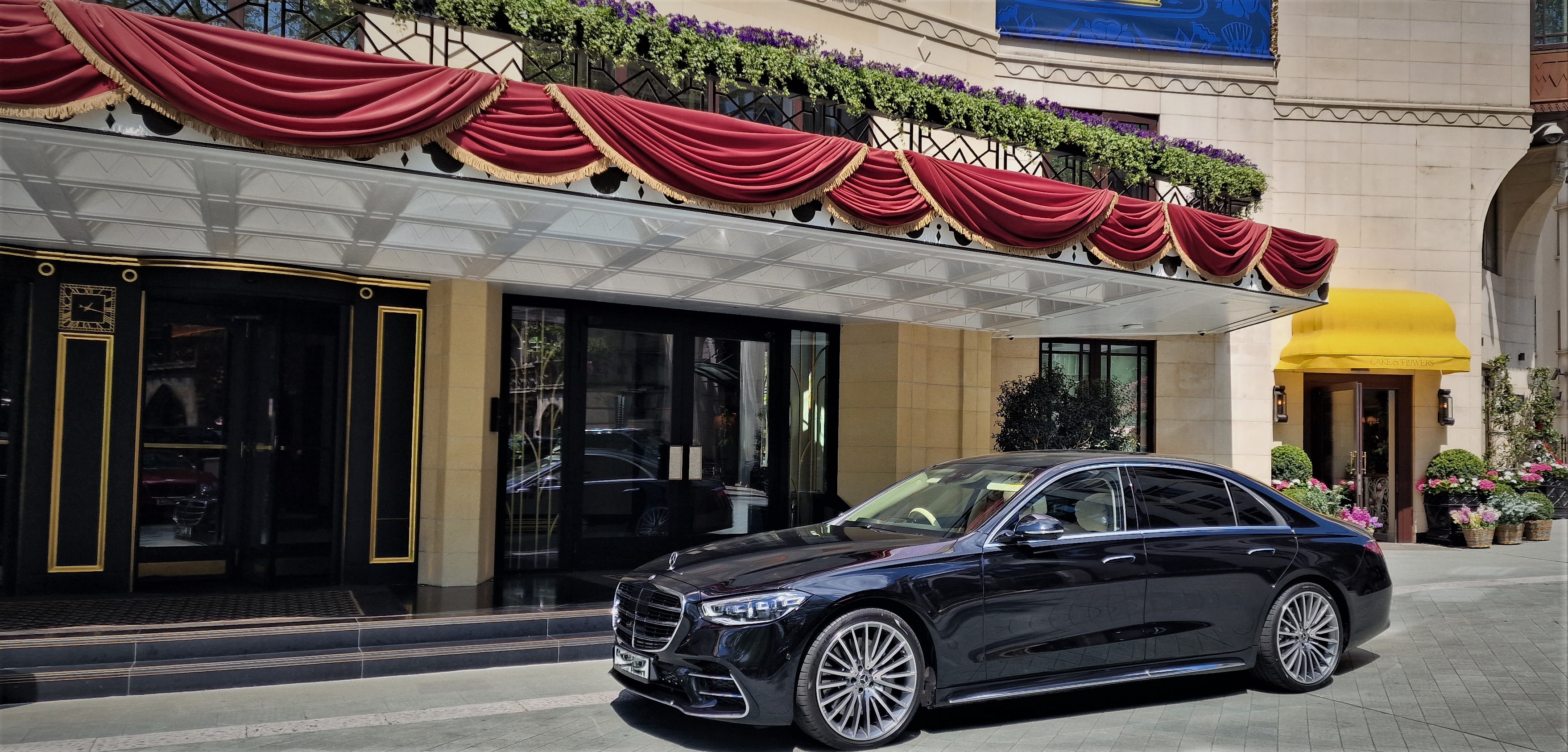 JONNY-ROCKS Luxury Chauffeurs